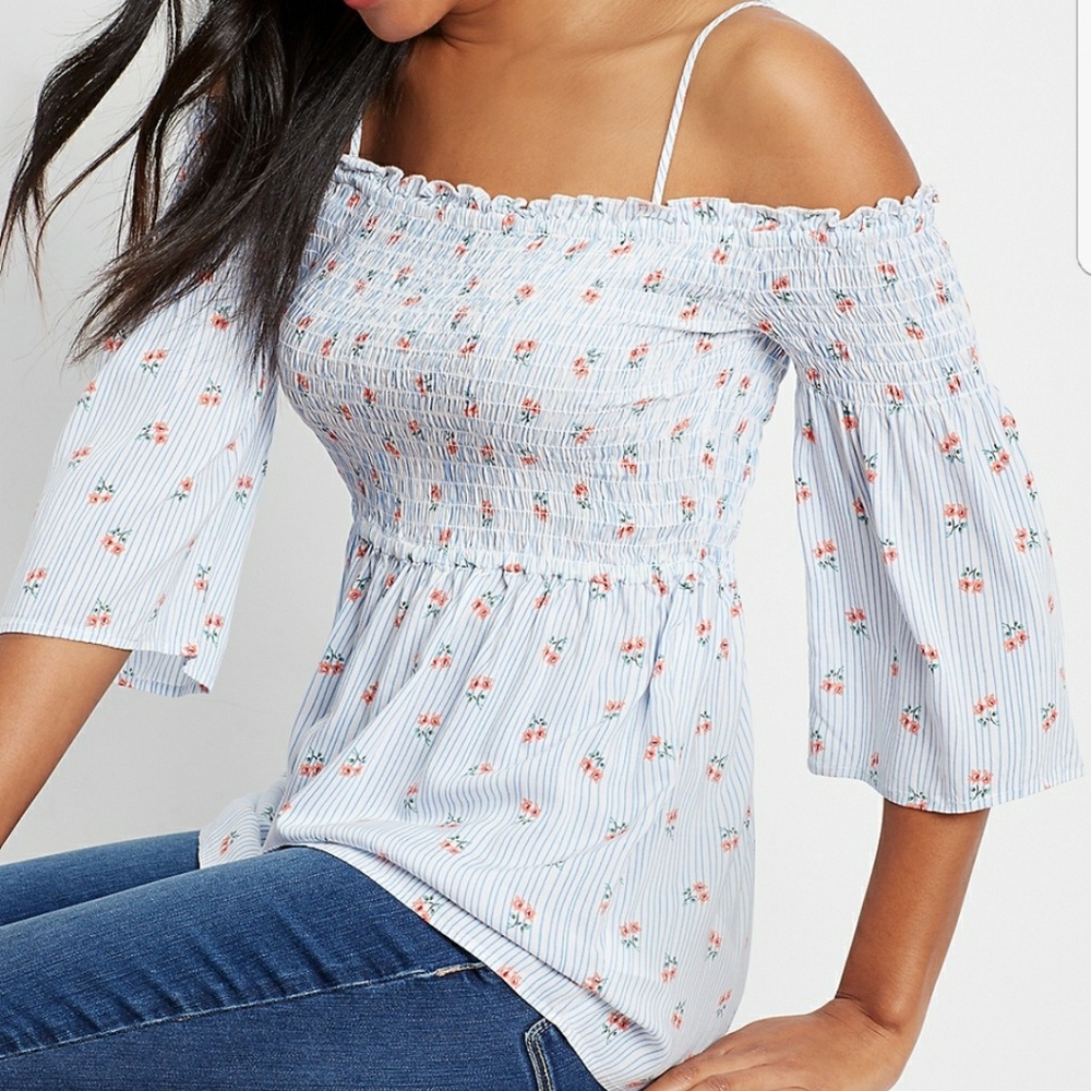 🌹 Off shoulder top